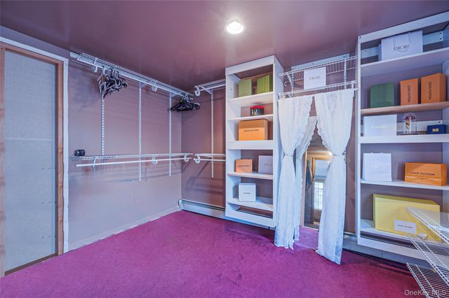 43 Madeline Road, Ridge, NY 11961