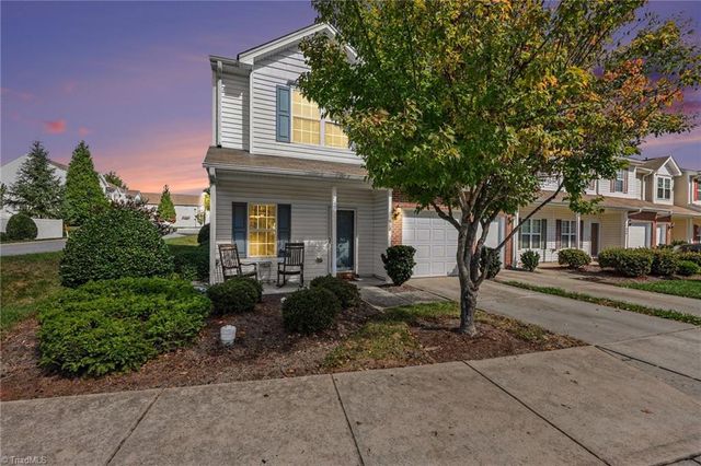 910 Central Park Avenue, Greensboro, NC 27407