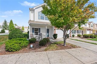910 Central Park Avenue, Greensboro, NC 27407