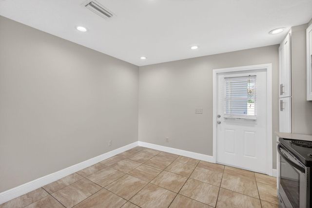 6253 Francis Street, Jupiter, FL 33458