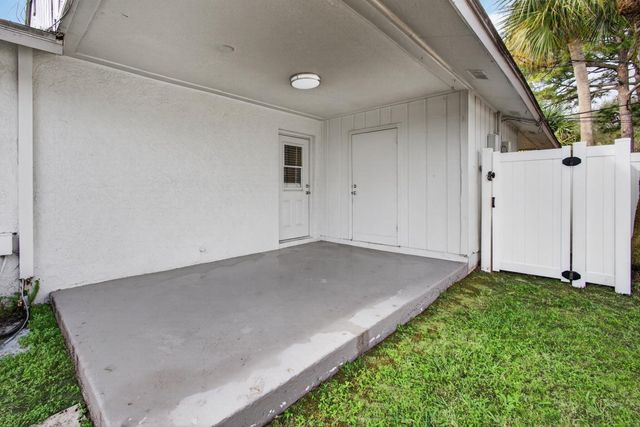 6253 Francis Street, Jupiter, FL 33458