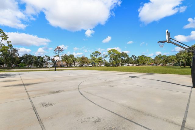 6253 Francis Street, Jupiter, FL 33458