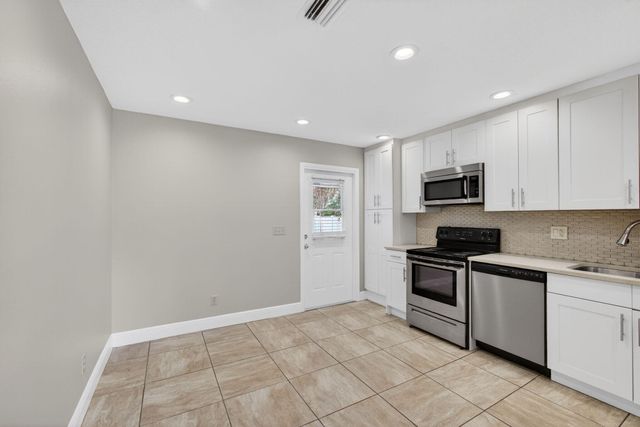 6253 Francis Street, Jupiter, FL 33458