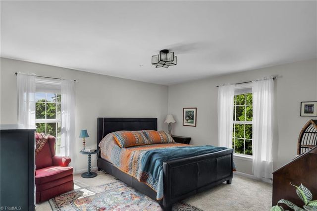 433 Mill Pond Drive, Winston-salem, NC 27106