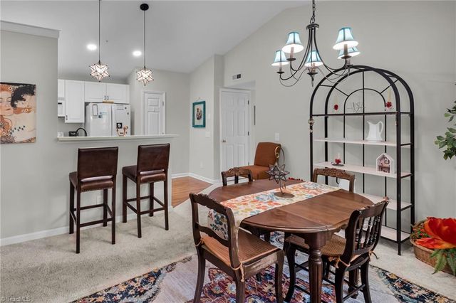 433 Mill Pond Drive, Winston-salem, NC 27106