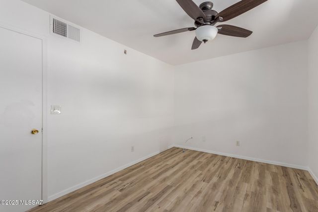 2950 N Alvernon Way Apt 14101, Tucson, AZ 85712