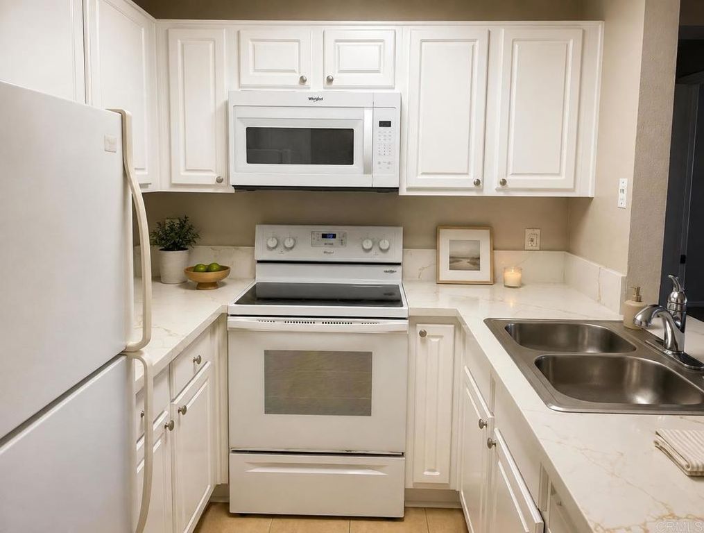 3550 Lebon Drive 6210, San Diego, CA 92122 — photo 2