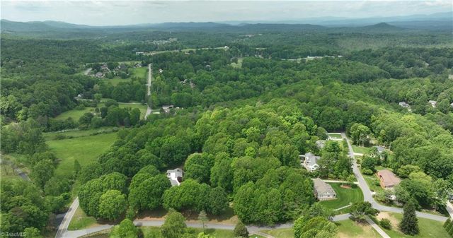 000 Country Club Road, Wilkesboro, NC 28697
