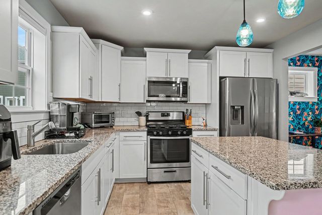 723 Meadow Drive, South Haven, MI 49090