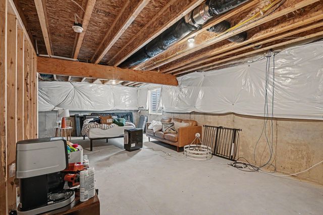 723 Meadow Drive, South Haven, MI 49090