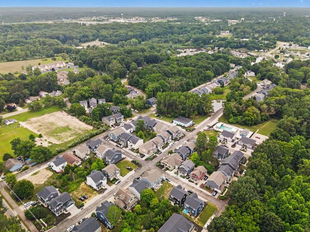 723 Meadow Drive, South Haven, MI 49090