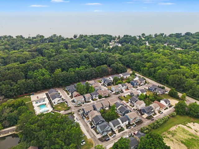 723 Meadow Drive, South Haven, MI 49090