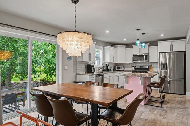723 Meadow Drive, South Haven, MI 49090