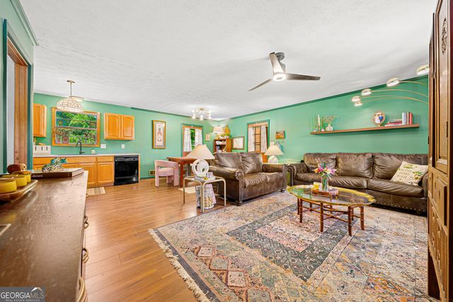 2700 Cherokee Road, Athens, GA 30605