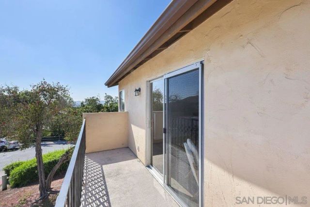 9786 Caminito Bolsa, San Diego, CA 92129