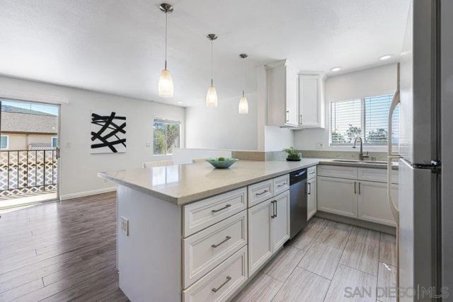 9786 Caminito Bolsa, San Diego, CA 92129