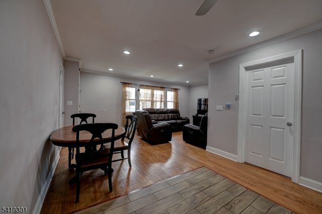 448 Clifton Blvd, Clifton City, NJ 07013