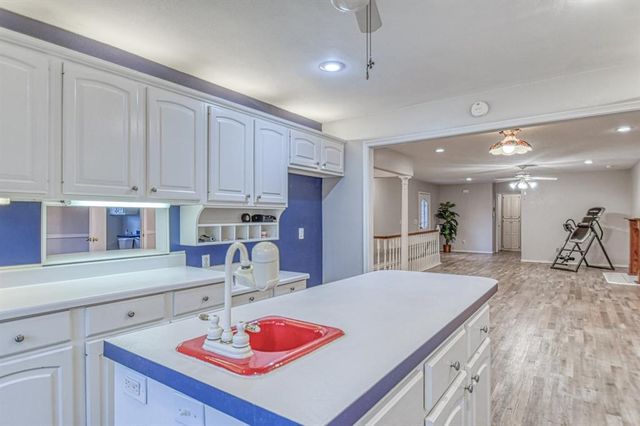 2293 County Street 2814, Chickasha, OK 73018