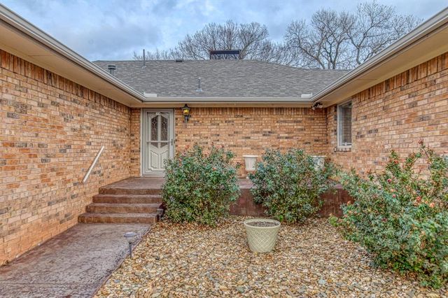 2293 County Street 2814, Chickasha, OK 73018