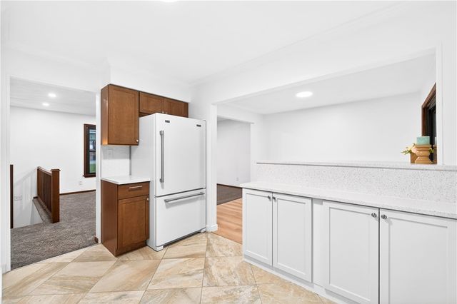 113 Redbud Dr, Chippewa Twp, PA 15010