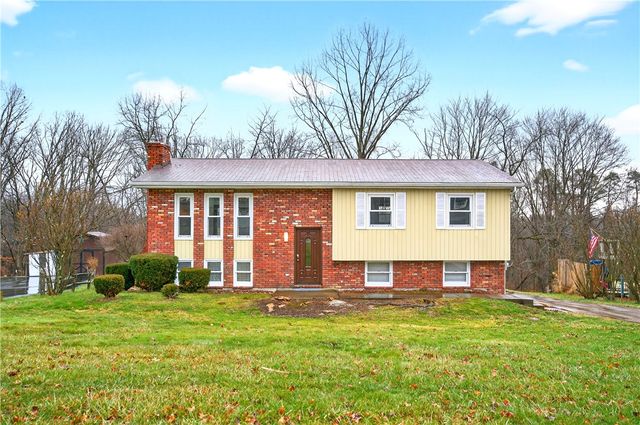 113 Redbud Dr, Chippewa Twp, PA 15010