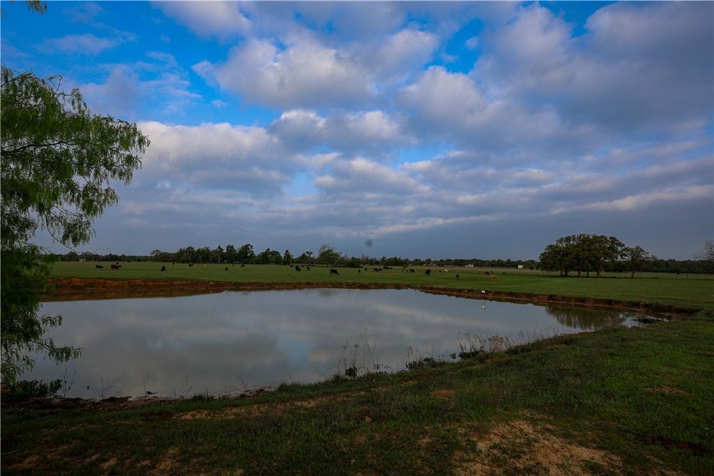 930 County Road 357 County Road 357, Gause, TX 77857 — photo 3