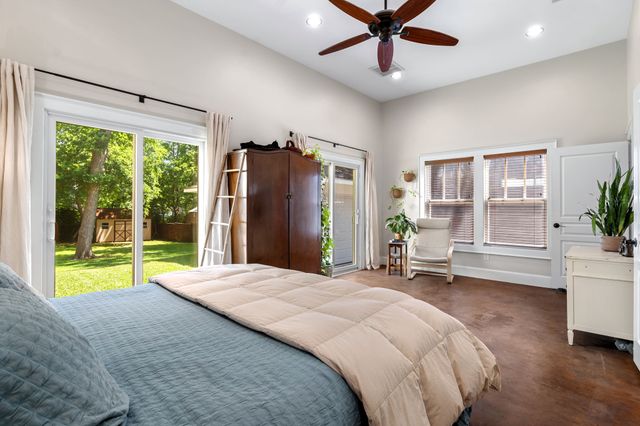 9010 Eustis Avenue, Dallas, TX 75218