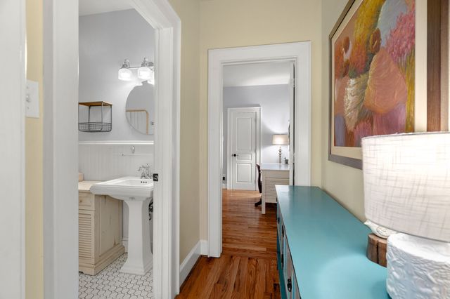 9010 Eustis Avenue, Dallas, TX 75218