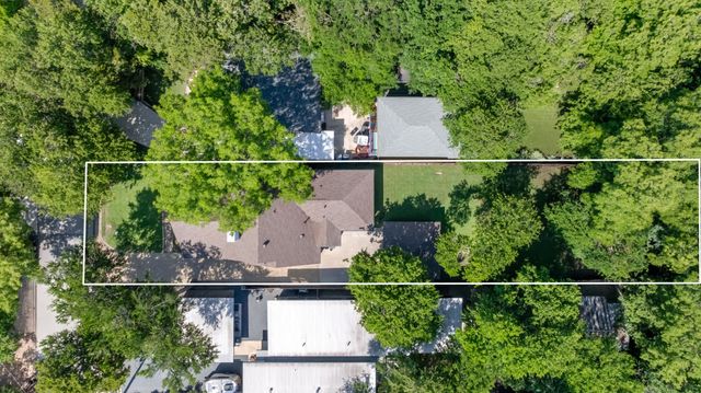9010 Eustis Avenue, Dallas, TX 75218