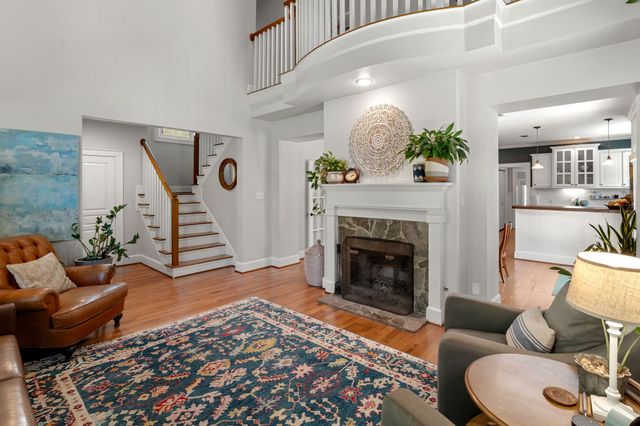 9010 Eustis Avenue, Dallas, TX 75218