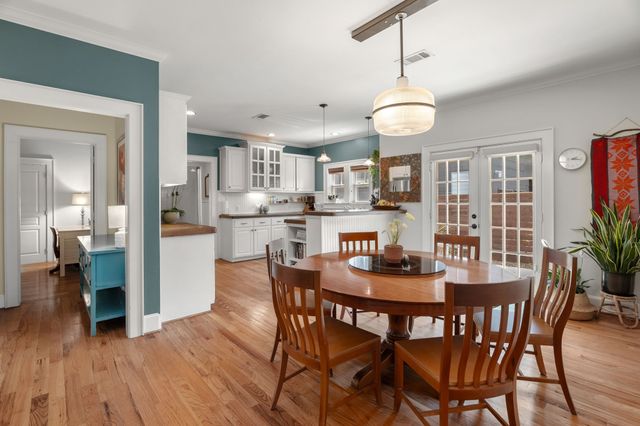 9010 Eustis Avenue, Dallas, TX 75218