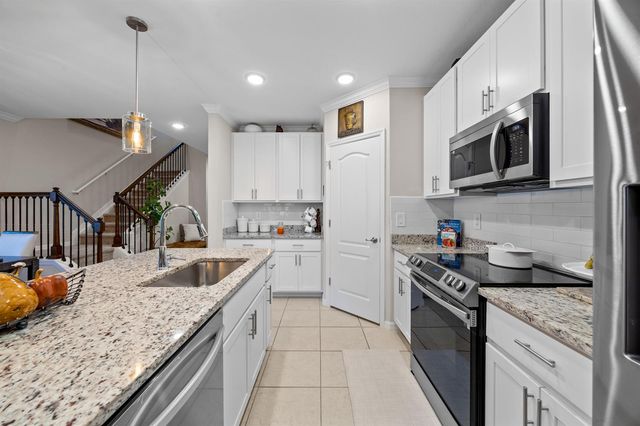 10912 SW Vasari Way, Port St. Lucie, FL 34987