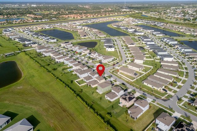 10912 SW Vasari Way, Port St. Lucie, FL 34987