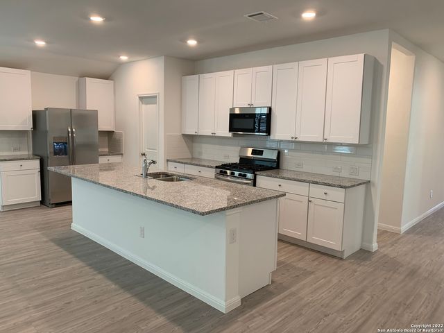 458 Fairy Duster Drive, New Braunfels, TX 78130