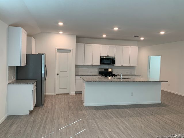 458 Fairy Duster Drive, New Braunfels, TX 78130