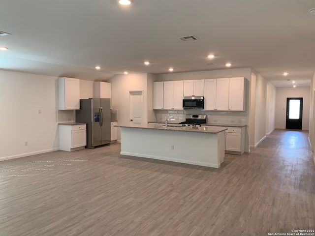 458 Fairy Duster Drive, New Braunfels, TX 78130