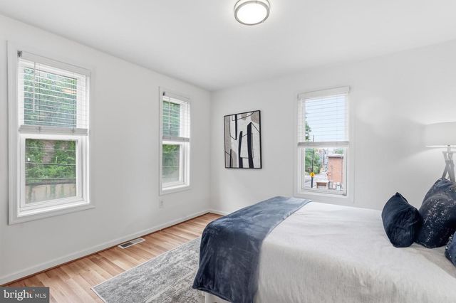 1322 MORRIS RD SE, Washington, DC 20020