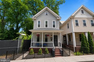 1322 MORRIS RD SE, Washington, DC 20020