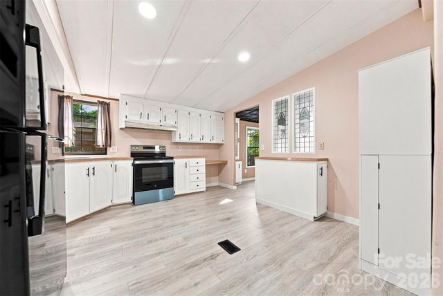 2947 NC 16 Highway, Newton, NC 28658