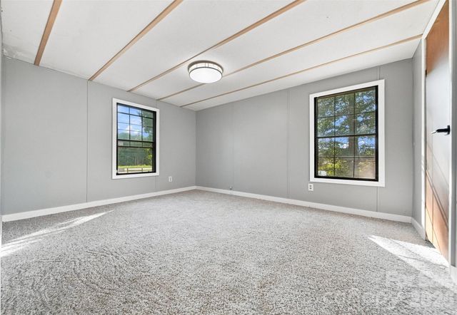 2947 NC 16 Highway, Newton, NC 28658