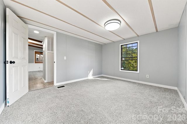 2947 NC 16 Highway, Newton, NC 28658