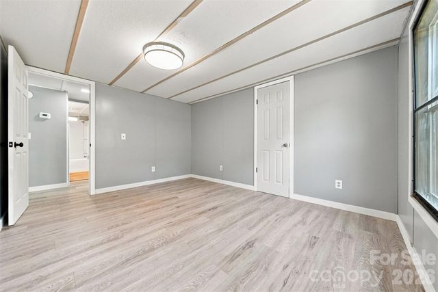 2947 NC 16 Highway, Newton, NC 28658