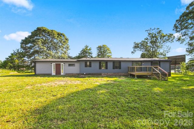 2947 NC 16 Highway, Newton, NC 28658