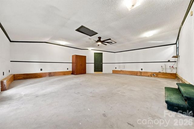 2947 NC 16 Highway, Newton, NC 28658