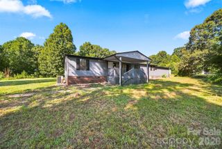 2947 NC 16 Highway, Newton, NC 28658