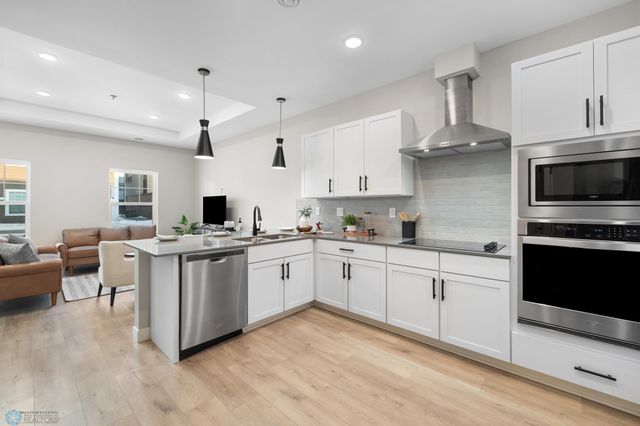 5877 41 Street S, Fargo, ND 58104