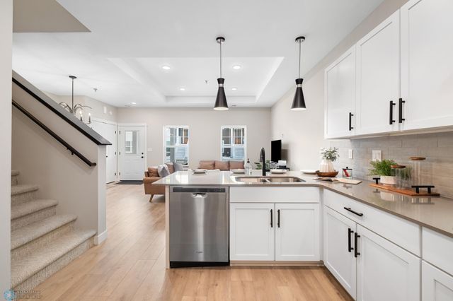 5877 41 Street S, Fargo, ND 58104