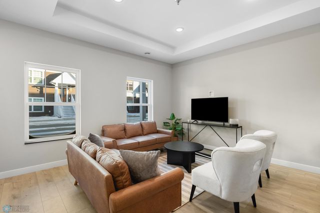 5877 41 Street S, Fargo, ND 58104