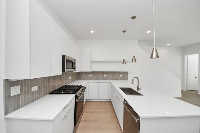 2216 Via Cami, Houston, TX 77051