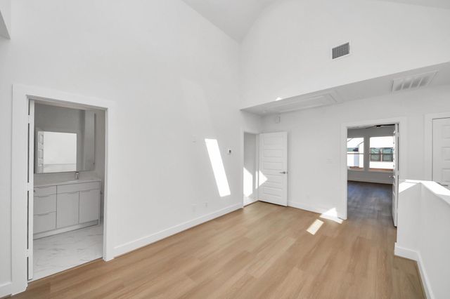 2216 Via Cami, Houston, TX 77051